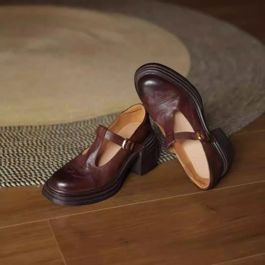 Joanna | Klasyczne Skórzane Buty T-Strap dla Kobiet